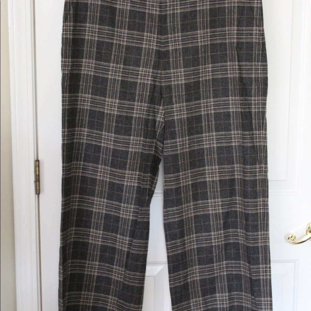 Plaid High Rise Wide Leg Pants - Picture 2 of 8